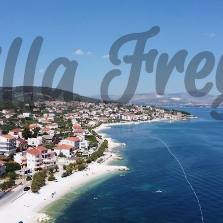 Villa Freya - Vacation House Слатине Экстерьер фото