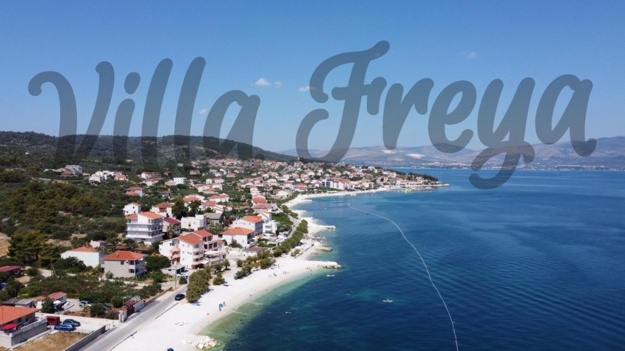 Villa Freya - Vacation House Слатине Экстерьер фото