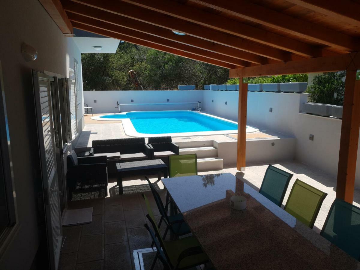 Villa Freya - Vacation House Слатине Экстерьер фото