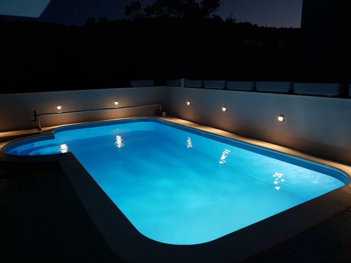 Villa Freya - Vacation House Слатине Экстерьер фото