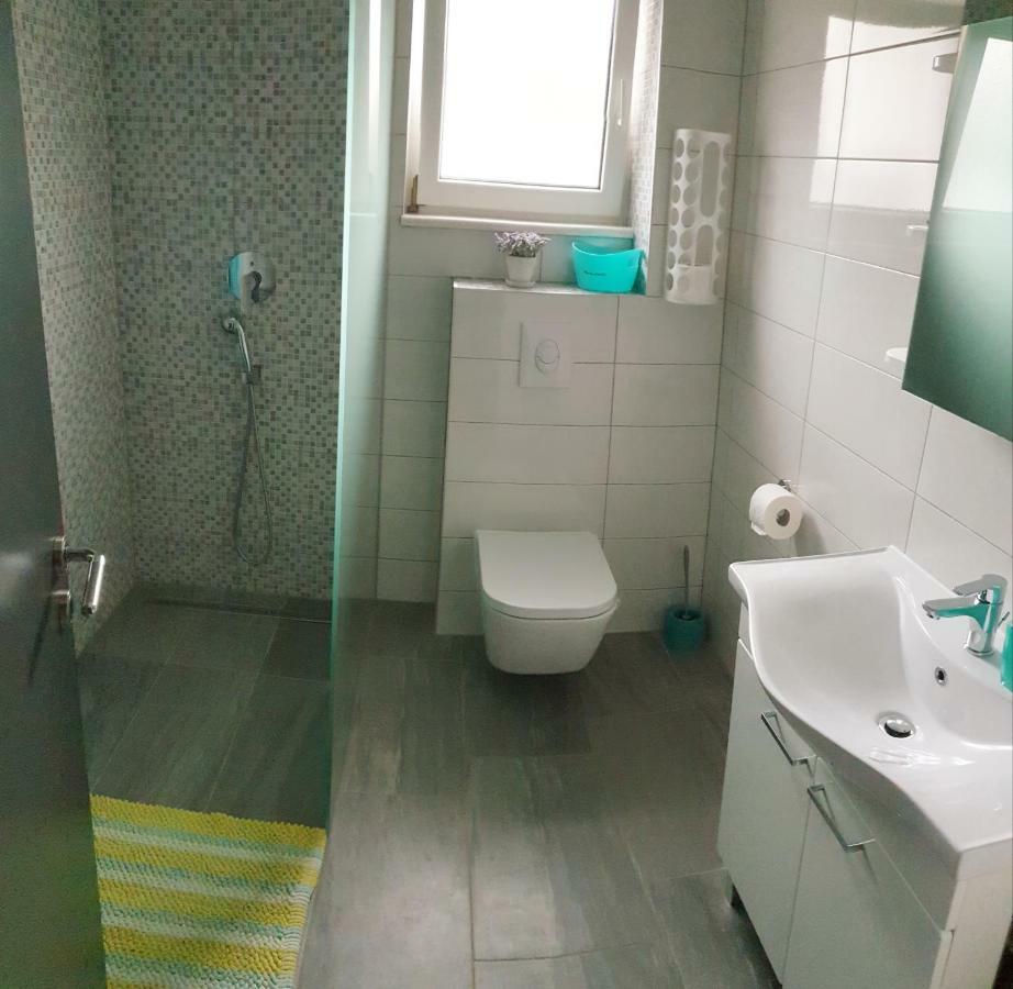Villa Freya - Vacation House Слатине Экстерьер фото